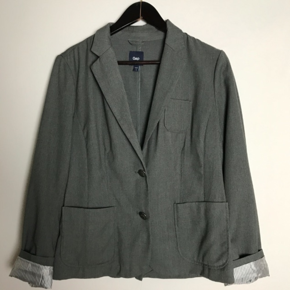 NWOT GAP Gray, 2-Button Blazer with Striped inner Lining
